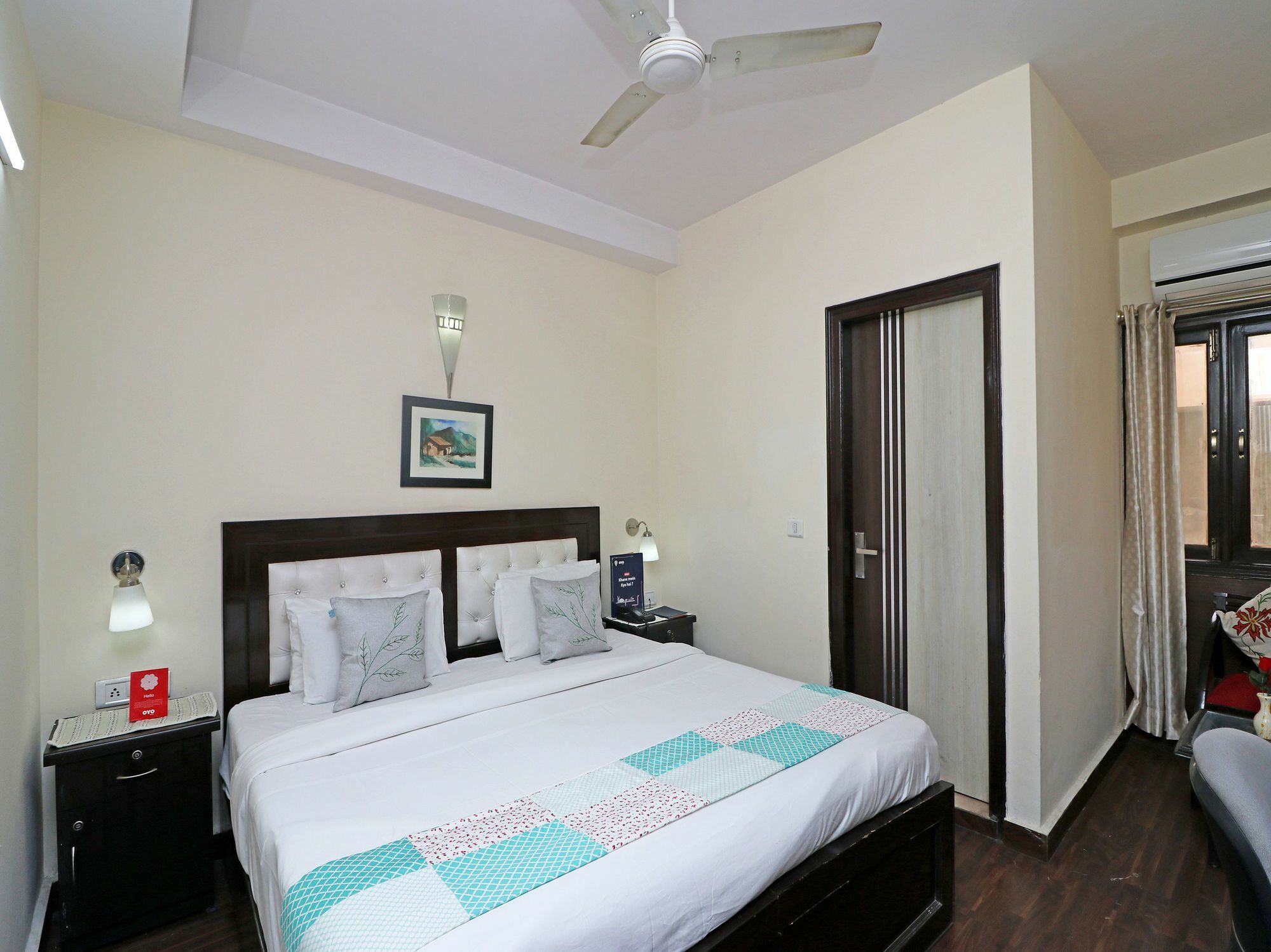 Oyo 13451 Star Corporate Avenue Hotel Új-Delhi Kültér fotó